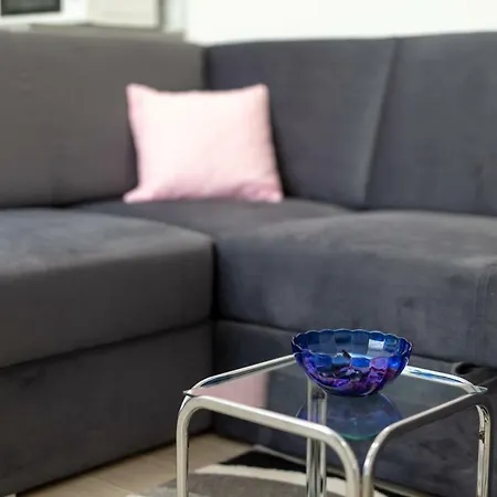 Fully Renovated Grgo * سبليت